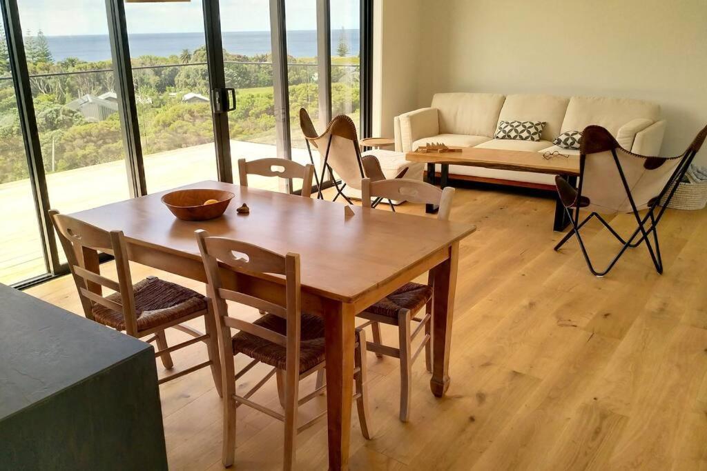 Xspot Medlands Beach House - Ocean Views - Short Stroll To The Beach 外观 照片